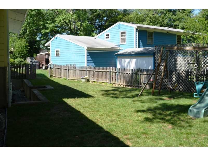 157 Cushing Road Warwick, RI 02888 - Photo 25 of 25 Yard/Garden.