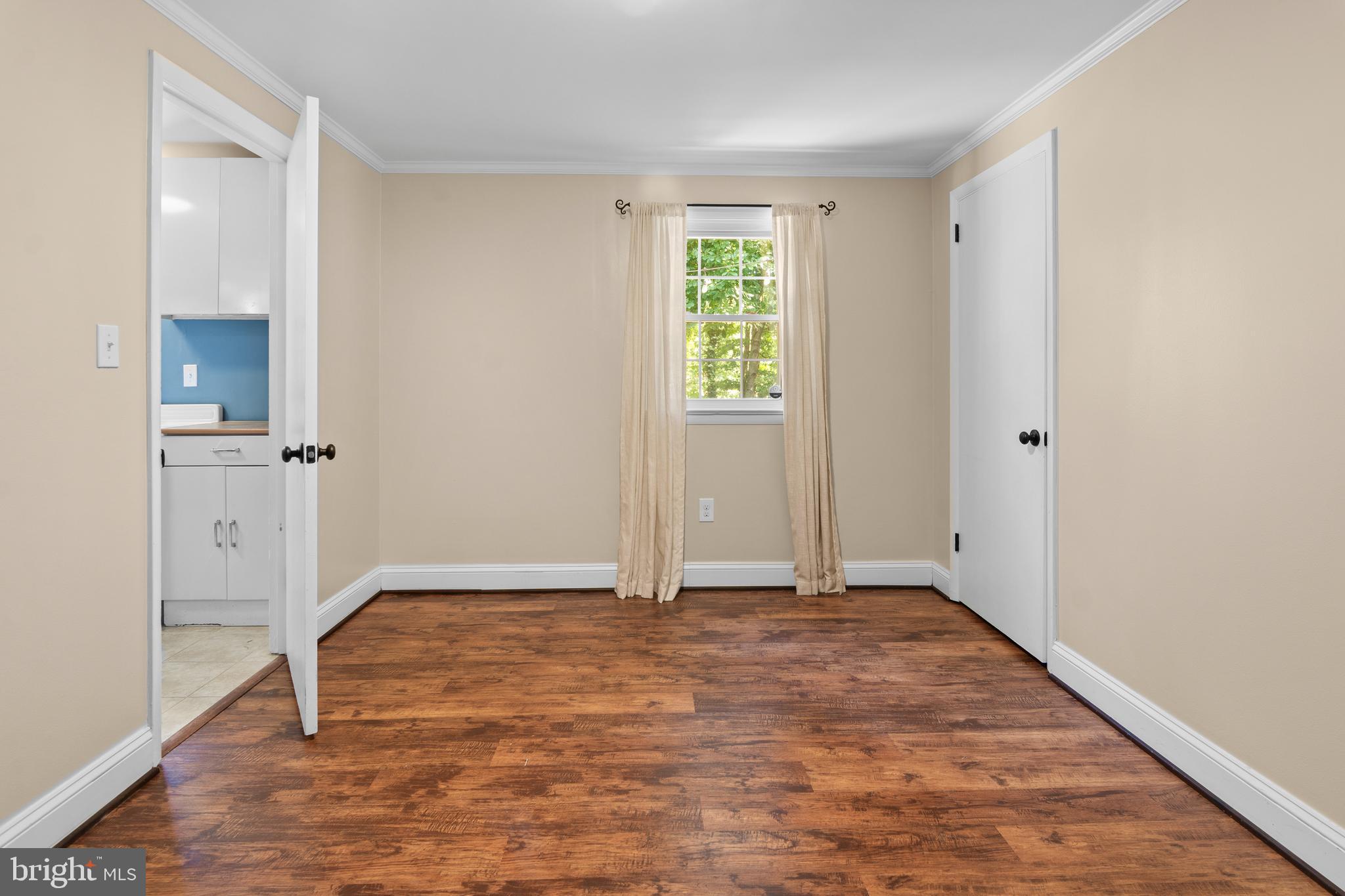 296 Halsey Road Annapolis, MD 21401 - Photo 48 of 56 bonus 6th bedroom (lower level)