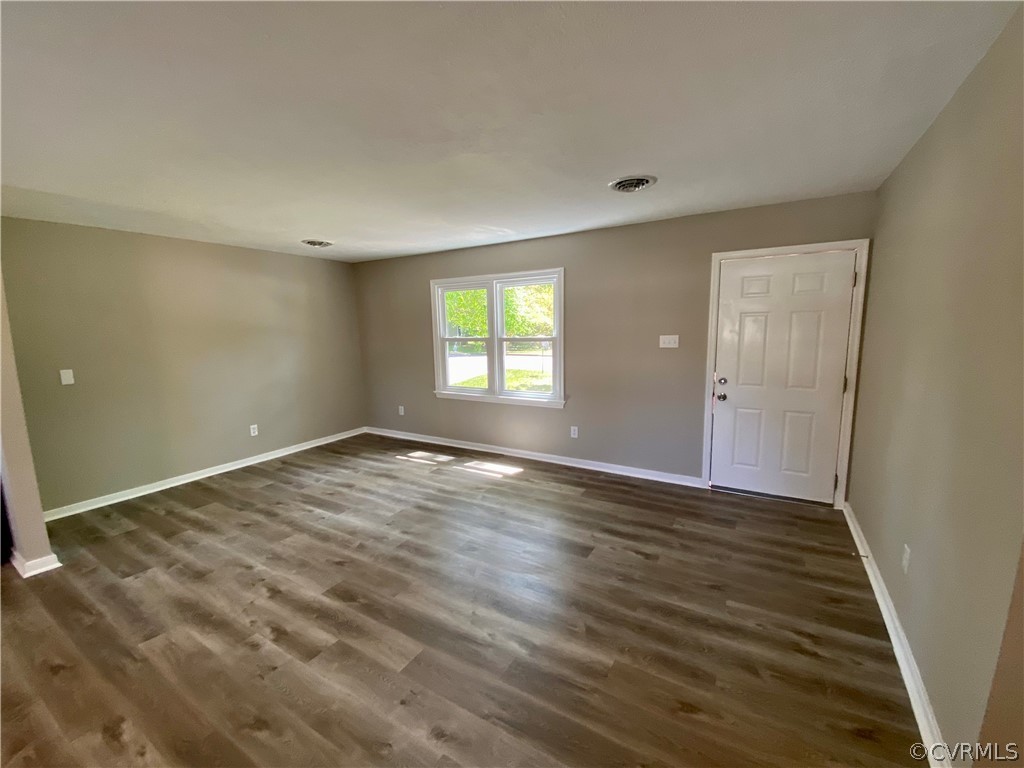 108 East Huntsman Road Sandston, VA 23150 - Photo 3 of 25 Gallery Image 3