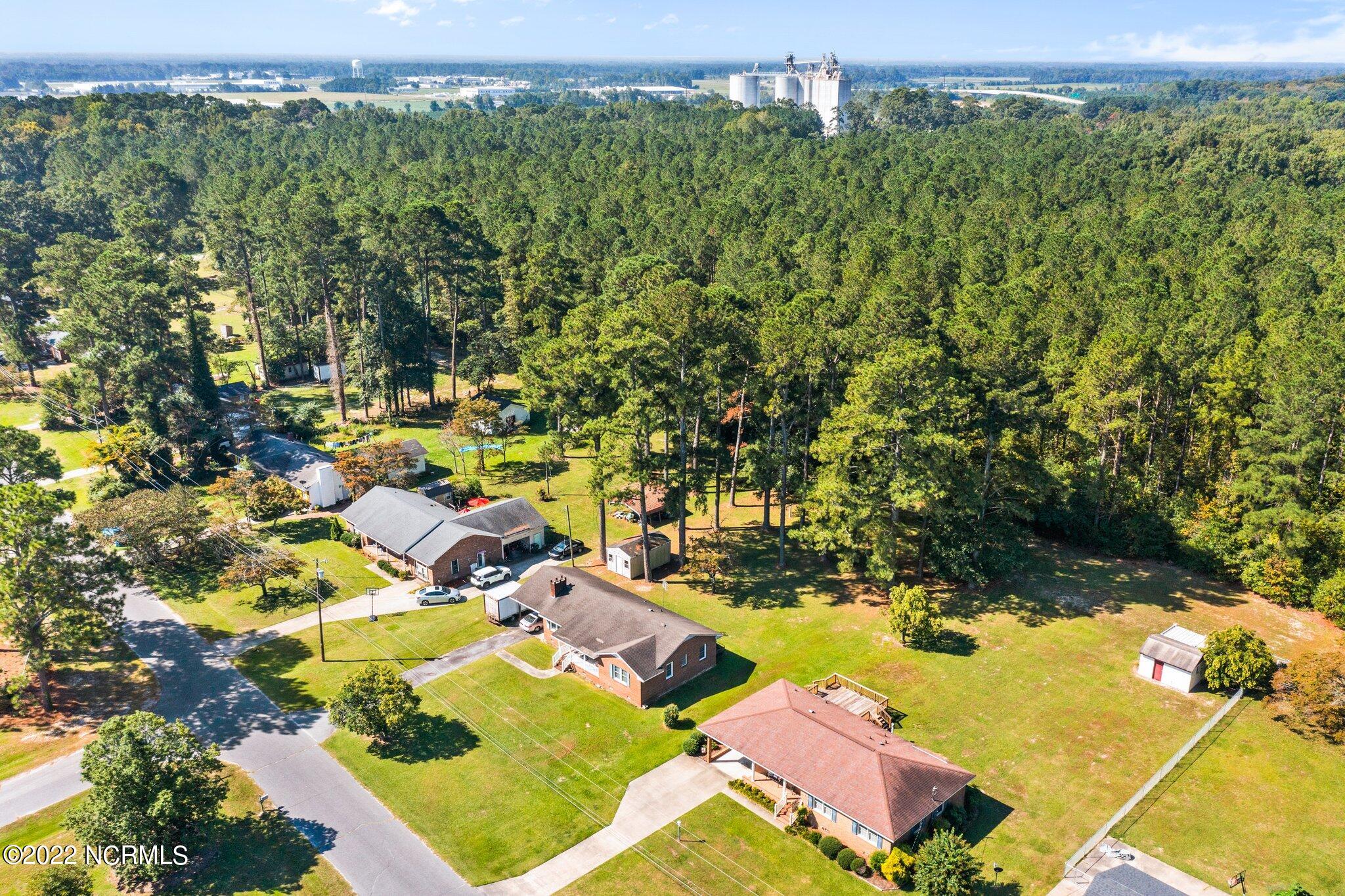 1782 Holly Ridge Road Kinston, NC 28504 - Photo 8 of 32 8-web-or-mls-DJI_0611