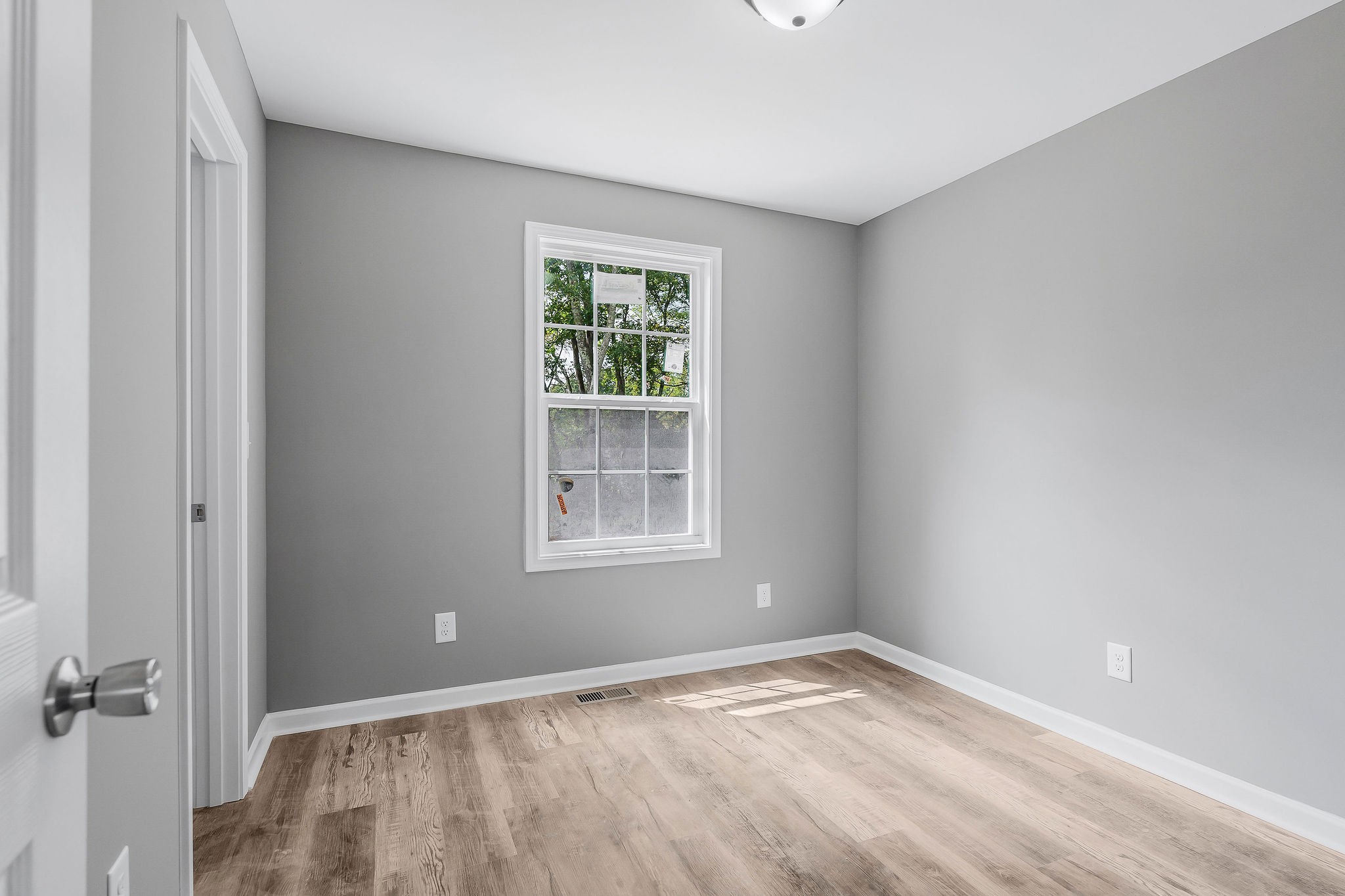 1021 Smith Road Smithville, TN 37166 - Photo 9 of 27 Gallery Image 9