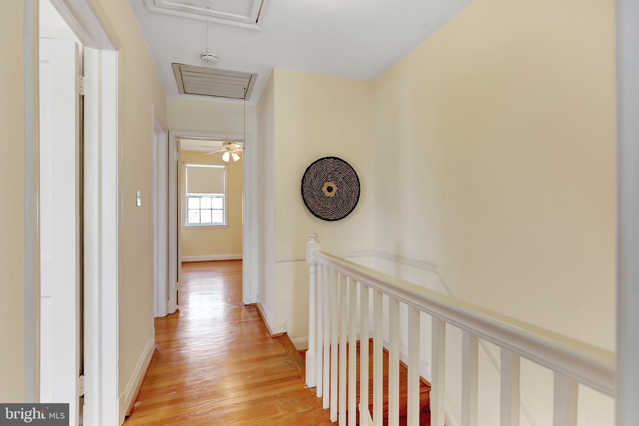 290 Stanmore Road Baltimore, MD 21212 - Photo 14 of 24 Hallway