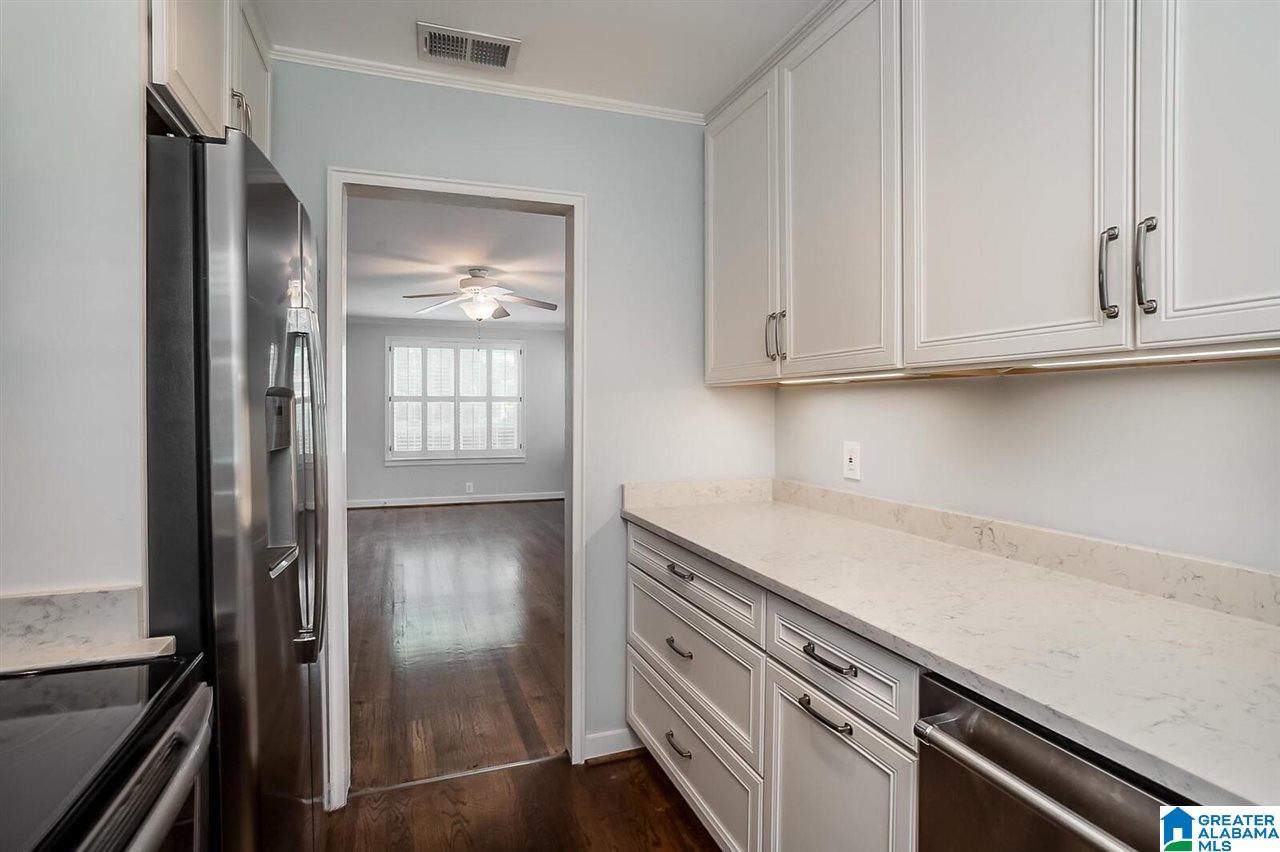 209 Fox Hall Road, Unit A Birmingham, AL 35213 - Photo 15 of 27