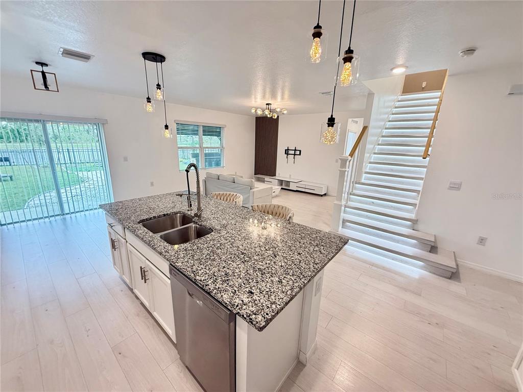 2731 House Finch Road Harmony, FL 34773 - Photo 16 of 95