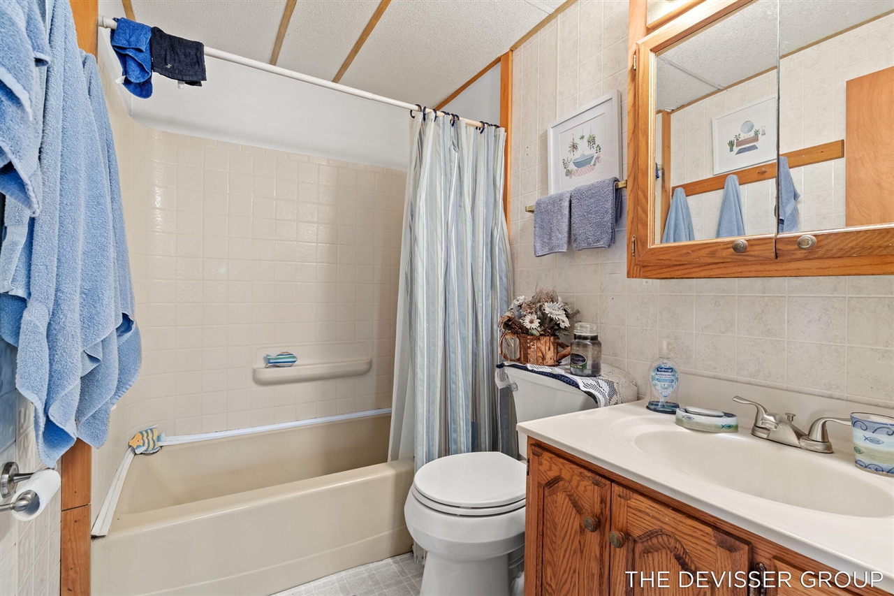 3136 Baseline Road Gobles, MI 49055 - Photo 23 of 85