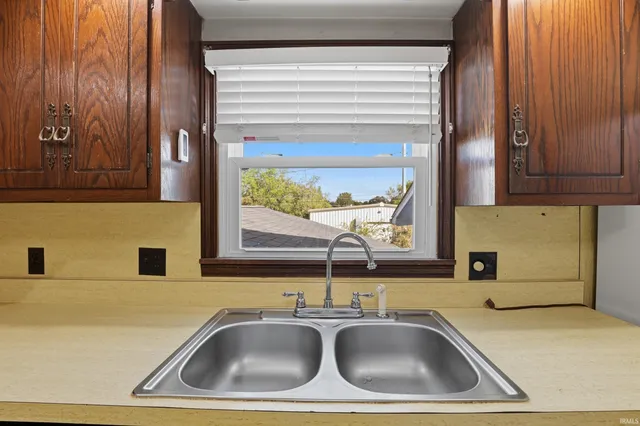 $165,000 | 420 West Maple Street, Waterloo, IN 46793