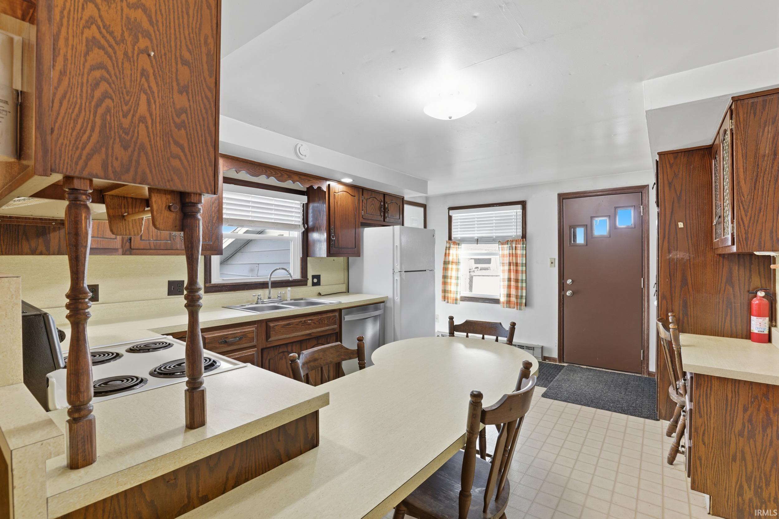 420 West Maple Street Waterloo, IN 46793 - Photo 18 of 29 Gallery Image 18