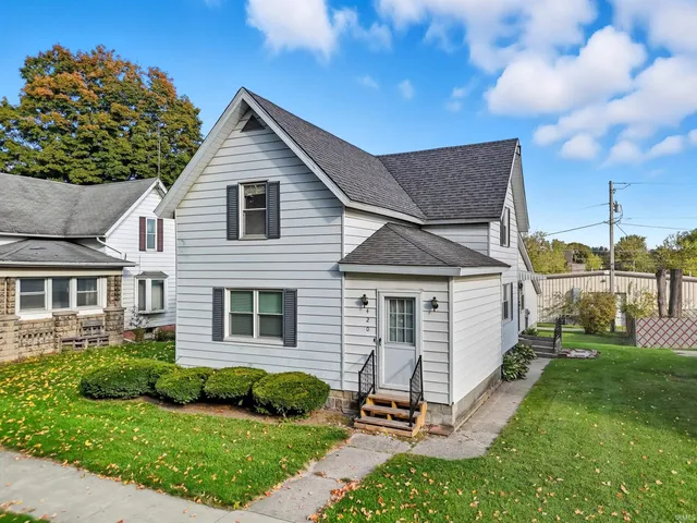 $165,000 | 420 West Maple Street, Waterloo, IN 46793