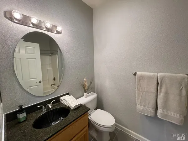 $2,425 | 206 Cedar Ridge Drive, Rio Vista, CA 94571