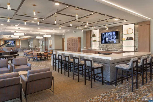 $10,500 | 1139 Hamburg Turnpike, Unit 1243, Wayne, NJ 07470