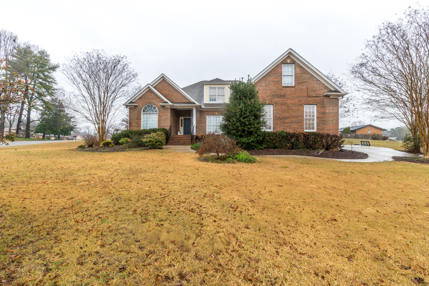 201 Masters Road East Hixson, TN 37343 - Photo 1 of 36 _DSC1539