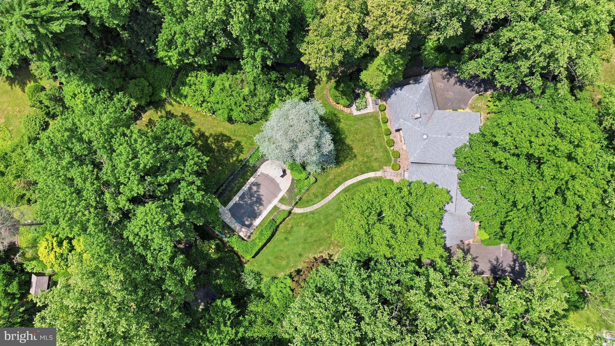 775 River Road Yardley, PA 19067 - Photo 5 of 75 Privacy abounds from every vantage point