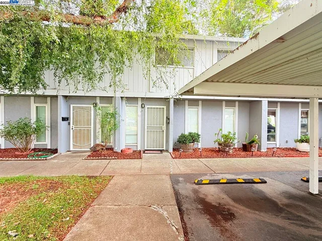 $275,000 | 68 El Toro Court, Fairfield, CA 94533