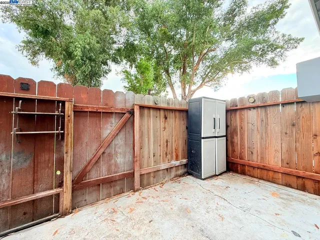 $275,000 | 68 El Toro Court, Fairfield, CA 94533