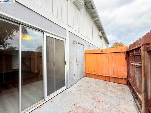 $275,000 | 68 El Toro Court, Fairfield, CA 94533