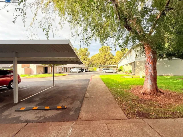 $275,000 | 68 El Toro Court, Fairfield, CA 94533