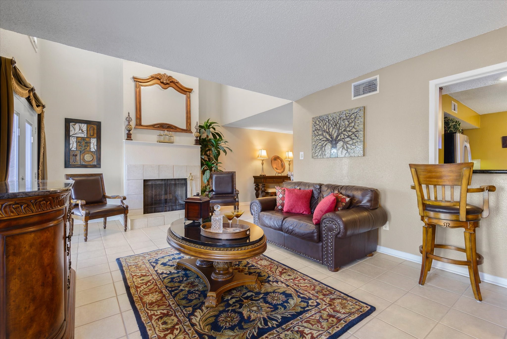 18 Antilles Lane Nassau Bay, TX 77058 - Photo 6 of 44 a living room with furniture and a fireplace