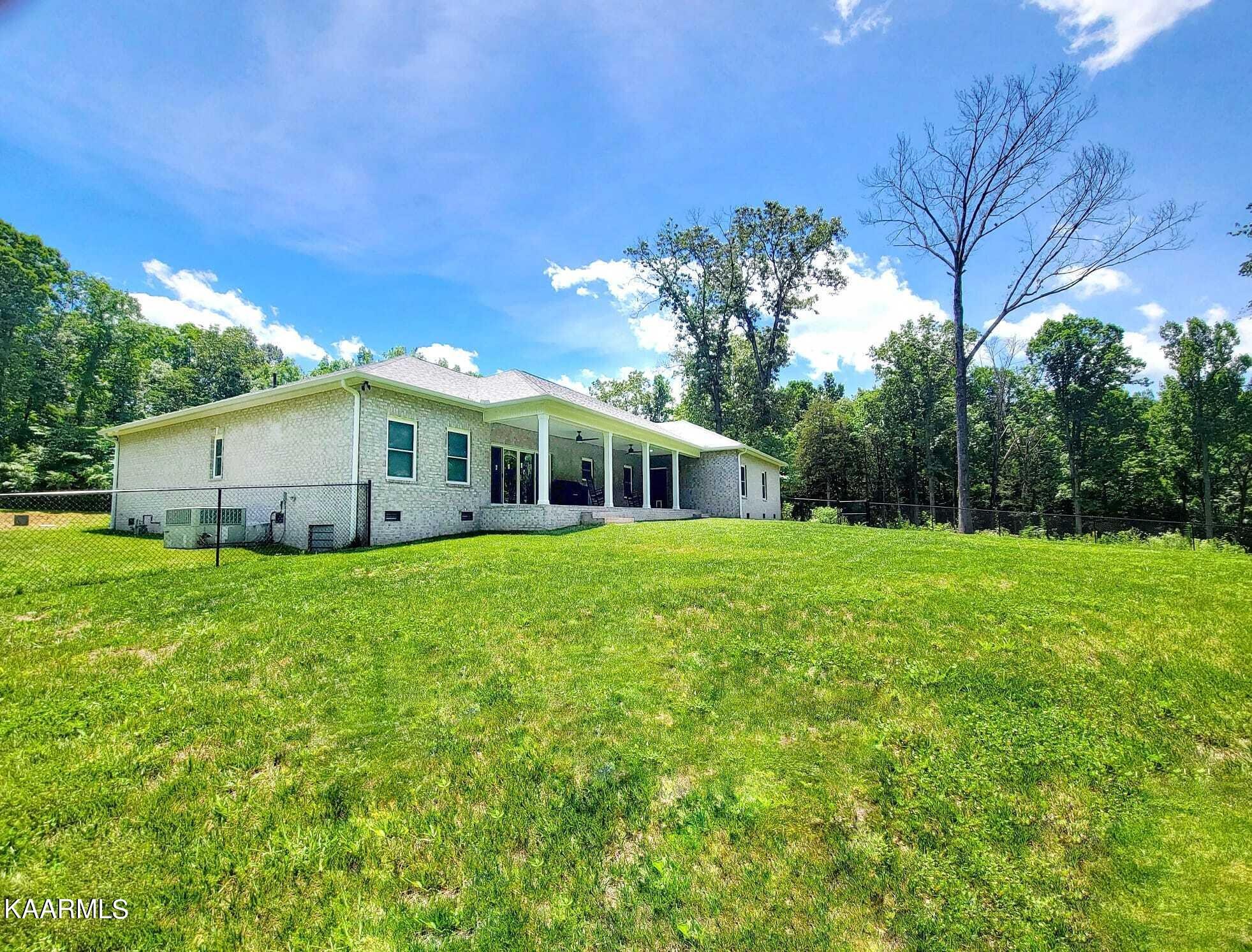 239 Meadowood Road Newport, TN 37821 - Photo 7 of 32 Gallery Image 7