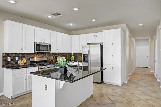 $500,000 | 925 Wagner Valley Street, Henderson, NV 89052