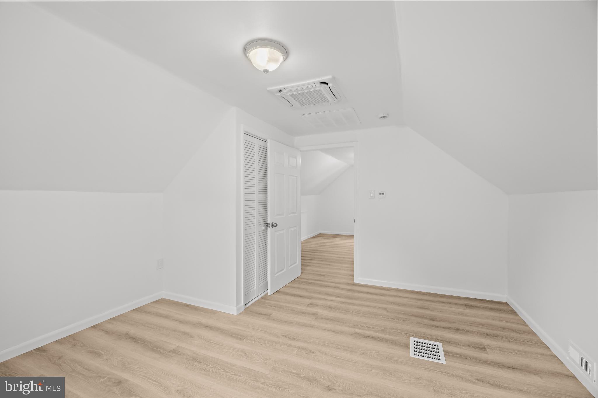 318 Essex Avenue Cherry Hill, NJ 08002 - Photo 13 of 15