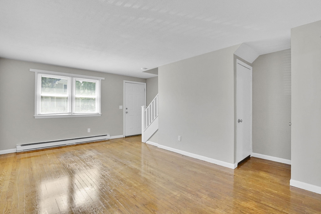 57-59 East Bay Path Terrace Springfield, MA 01109 - Photo 11 of 34
