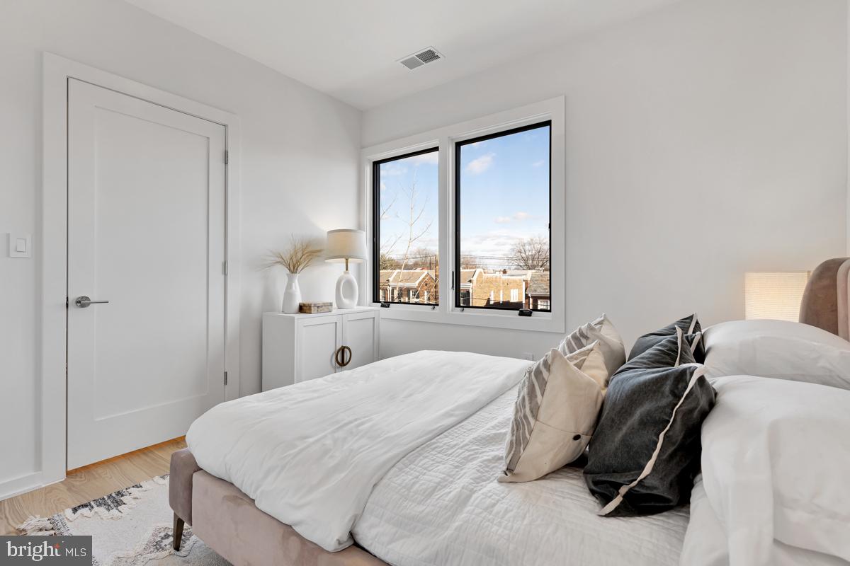 2216 40th Place Northwest, Unit 7 Washington, DC 20007 - Photo 10 of 21 Bedroom #1