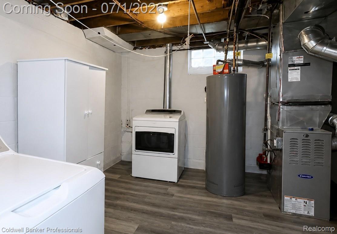 1168 Vernier Road Grosse Pointe, MI 48236 - Photo 30 of 32 Laundry Room Pic.jpeg