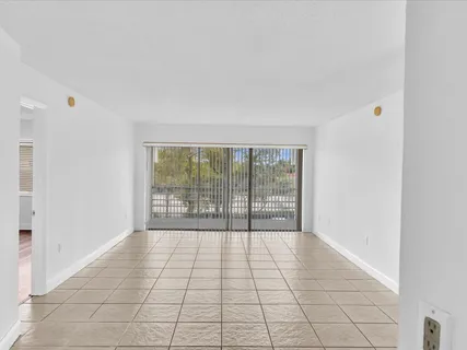 $182,000 | 4255 North University Drive, Unit 308, Sunrise, FL 33351