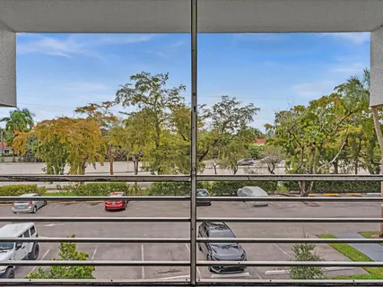 $182,000 | 4255 North University Drive, Unit 308, Sunrise, FL 33351