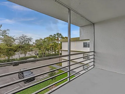 $182,000 | 4255 North University Drive, Unit 308, Sunrise, FL 33351