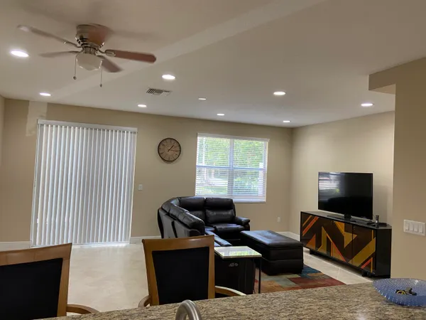 $3,400 | 16185 Poppy Seed Circle, Unit 402, Delray Beach, FL 33484