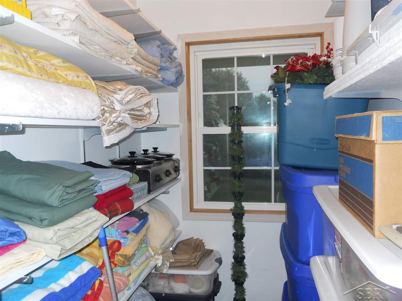 3283 South Kirk Road Vassar, MI 48768 - Photo 36 of 53 31261873-35.JPG