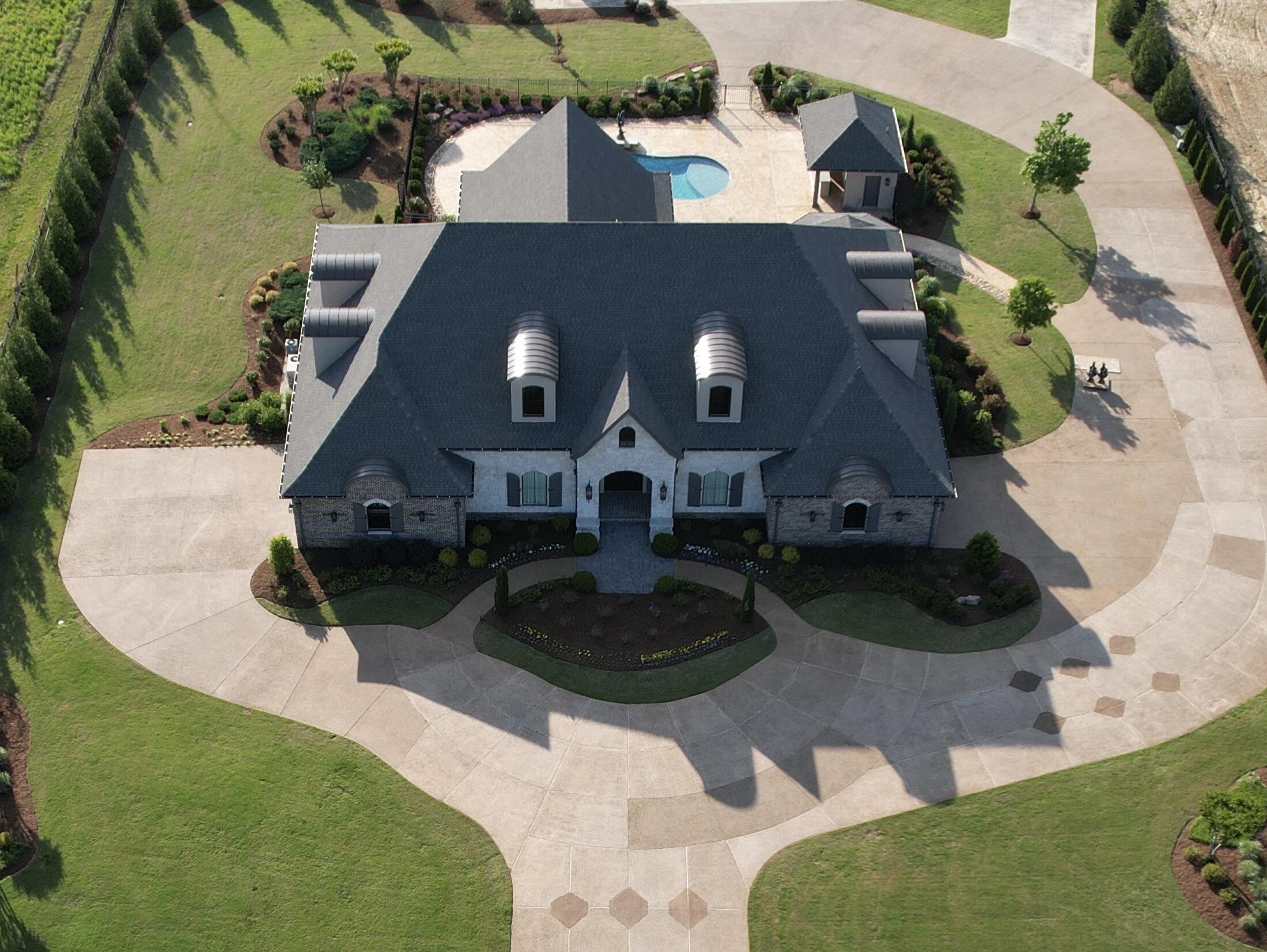 1721 Gray Road Chattanooga, TN 37421 - Photo 2 of 147 dji_fly_20260420_182032_29_1776724396956