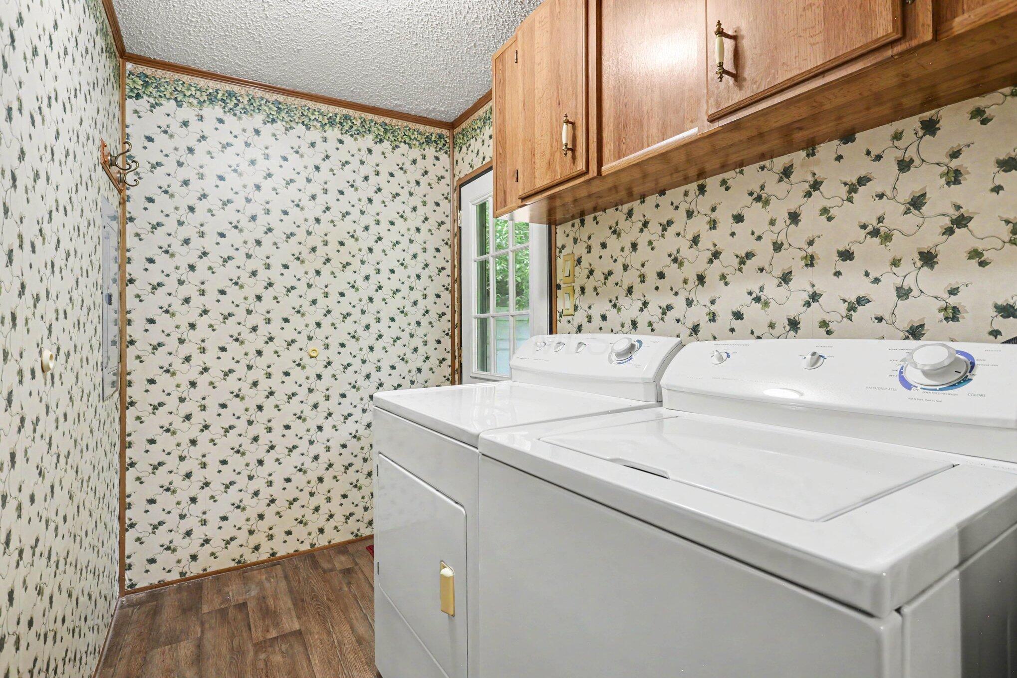 17563 Buckingham Road Logan, OH 43138 - Photo 22 of 32 022_file_8628