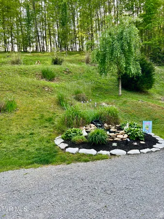 $235,000 | 478 Willow Tree Road, Ewing, VA 24248