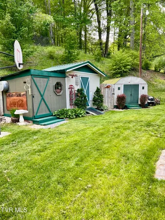 $235,000 | 478 Willow Tree Road, Ewing, VA 24248