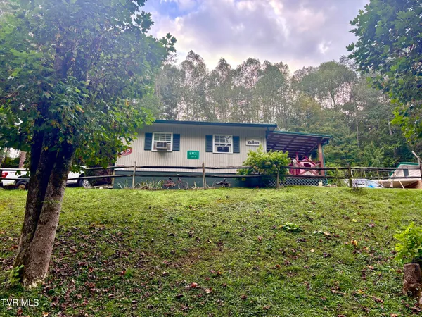 $235,000 | 478 Willow Tree Road, Ewing, VA 24248