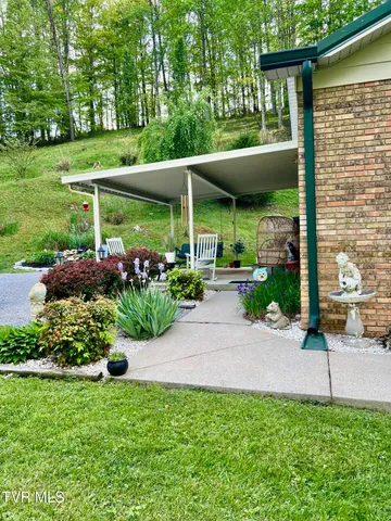 $249,900 | 478 Willow Tree Road, Ewing, VA 24248