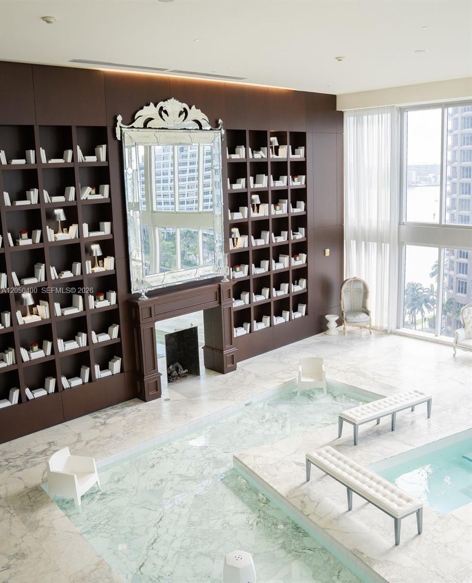 475 Brickell Avenue, Unit 1012 Miami, FL 33131 - Photo 19 of 34