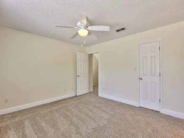 $2,500 | 3208 Castle Court, Tallahassee, FL 32309