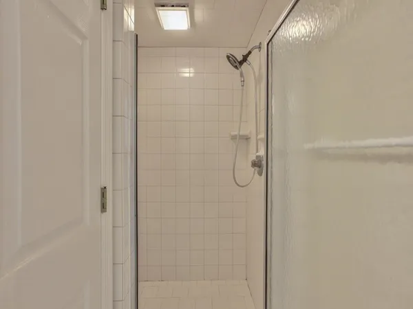 $2,250 | 3208 Castle Court, Tallahassee, FL 32309