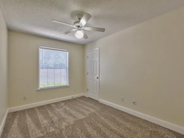 $2,250 | 3208 Castle Court, Tallahassee, FL 32309