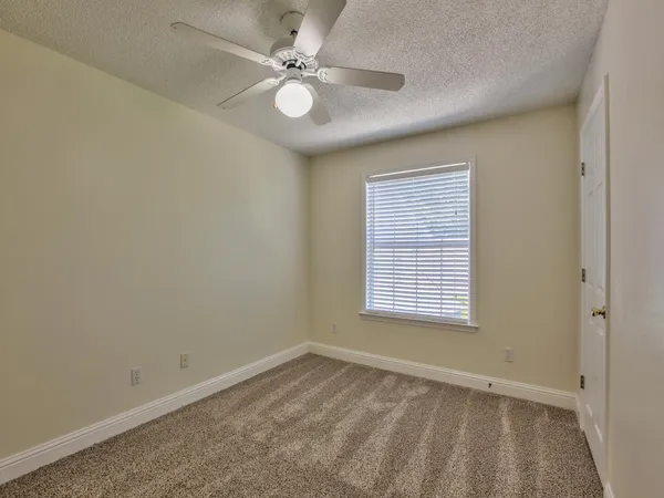$2,250 | 3208 Castle Court, Tallahassee, FL 32309
