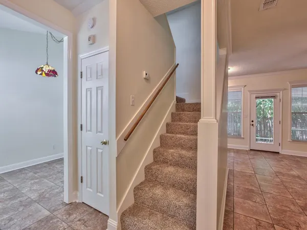 $2,250 | 3208 Castle Court, Tallahassee, FL 32309