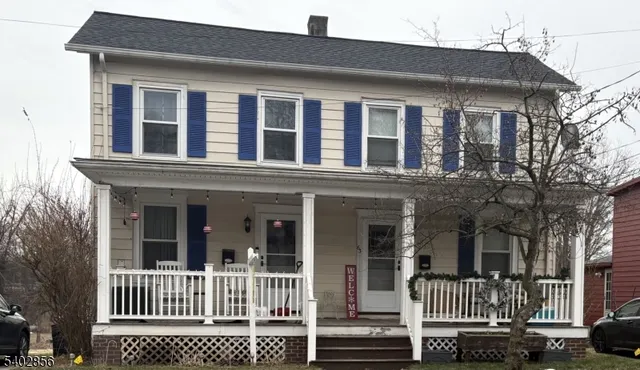 $575,000 | 61 West Main Street, Clinton, NJ 08809