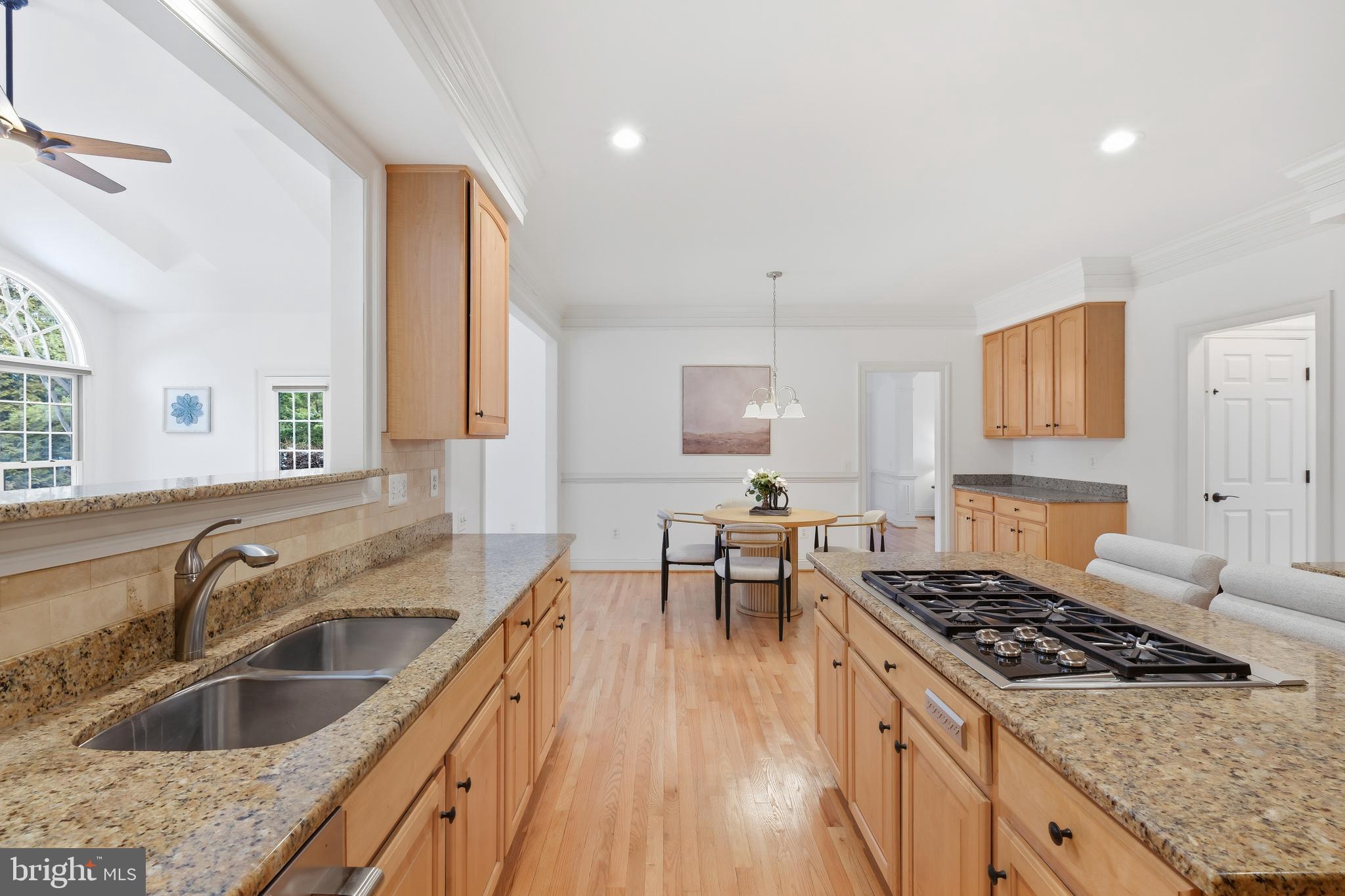 10405 Sandringham Court Potomac, MD 20854 - Photo 25 of 85