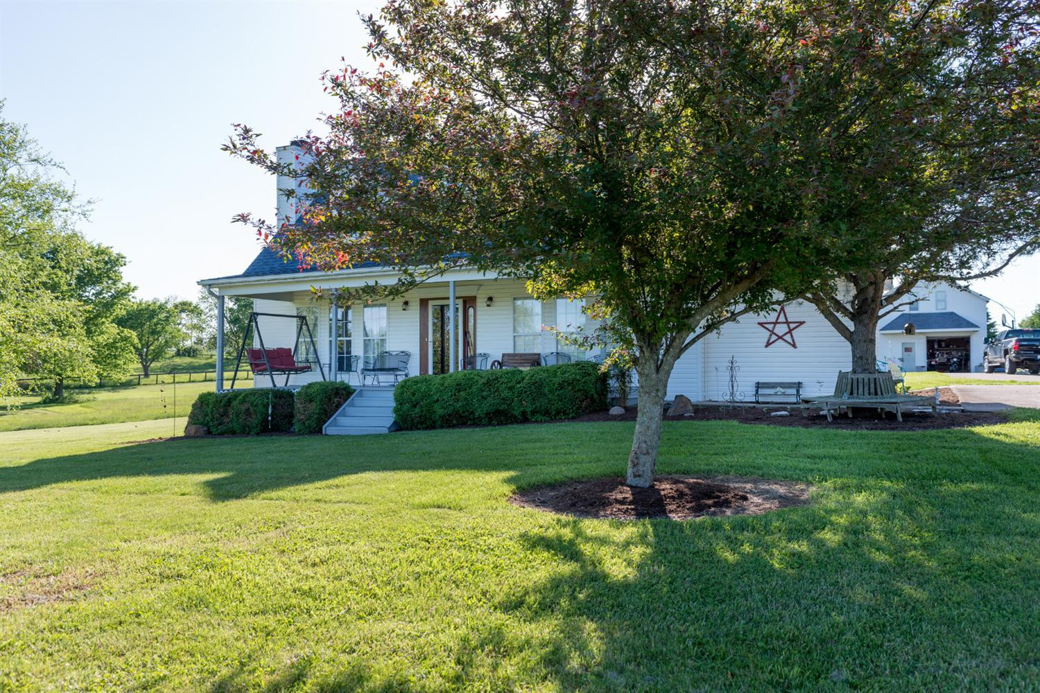 141 Lake Country Road Nicholasville, KY 40356 - Photo 2 of 28 Photo 2
