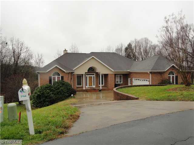 5466 Kingsbridge Road Winston-Salem, NC 27103 - Photo 1 of 1 Exterior Front.