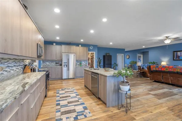 $549,000 | 1660 Northwest 795 Road, Bates City, MO 64011