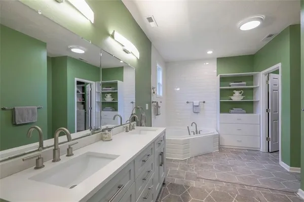 $549,000 | 1660 Northwest 795 Road, Bates City, MO 64011